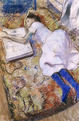 Mädchen ausgestreckt nach einem Album blickend, n.d. | Edgar Degas